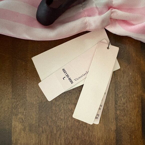 Victoria's Secret Sating Slippers Faux Fur Striped Pink White Black Large (9-10) - Picture 3 of 7